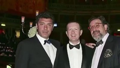 Борис Немцов проамериканская проститутка!