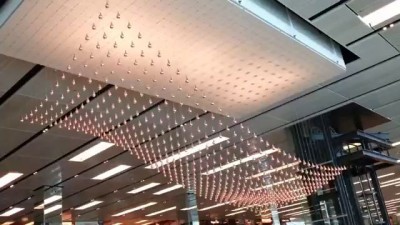 Installation Drops Singapore Airport T1
