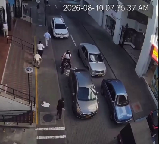 В одном шаге от...