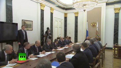 Путин: Необходимо призвать киевские власти к соблюдению элементарных норм порядочности