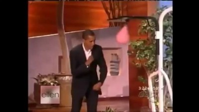 Обама танцює під улюблену пісню Путин хйло