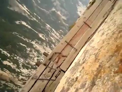 Самая опасная туристическая тропа проходит в Китае