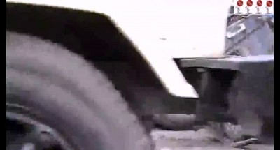 Все-таки иногда помогает ремень безопасности ...