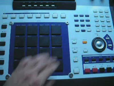 MPC 4000 Live performance by SeLee