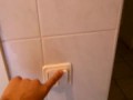 LG лампочка со звуком в туалете