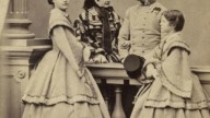 Duke_Albrecht_and_Duchess_Hildegard_with_their_daughters
