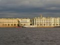 27.Вид с Невы на комплекс зданий Государственного Эрмит
