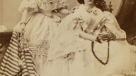 (1824—1906) и Клодильда (1828—1899), внучки княгини А. Дитрихшт