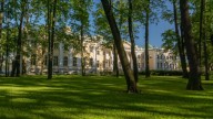 sad-kamennoostrovskogo-dvorca-160096big