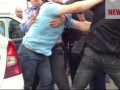 Дагестанцы избивают полицейского