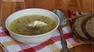 из квашенной капусты на тушенке