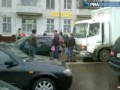 Водитель ВАЗ-2109 подрезал автофургон и подрался