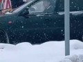 В Иваново красят пешеходный переход в снег