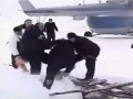 Президент Саакашвили упал с моста