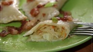 с капустой и беконом